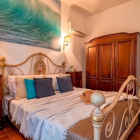 Sardinia Re - Foscolo 8 Appartamento