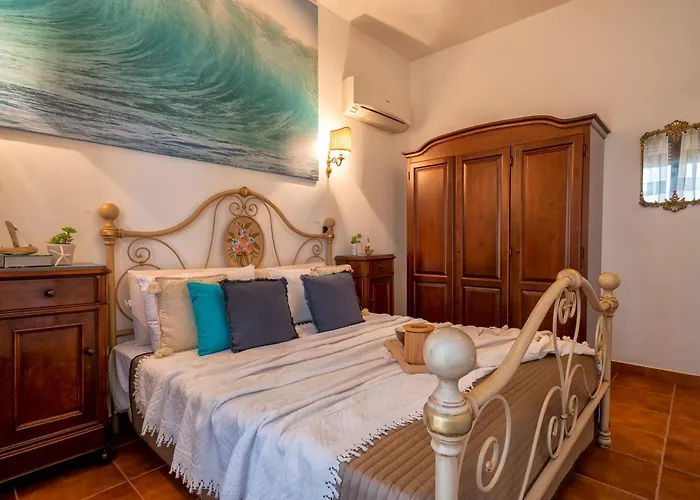 Apartment Sardinia Re - Foscolo 8 *