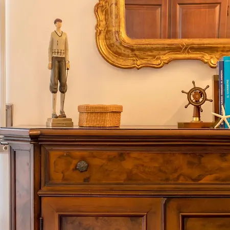 Sardinia Re - Foscolo 8 * אלגהרו